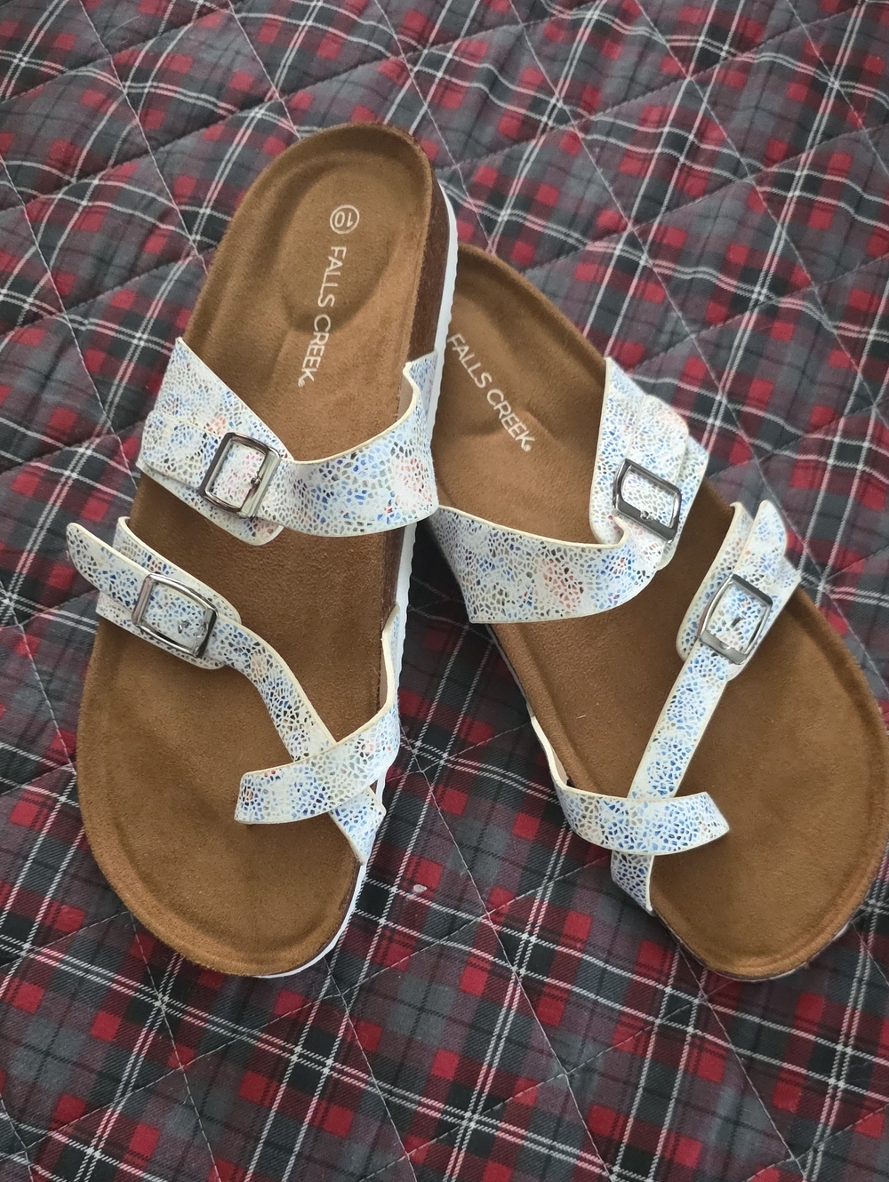 Falls Creek White Multicolor Speckled Buckle Strap Sandals Size 10